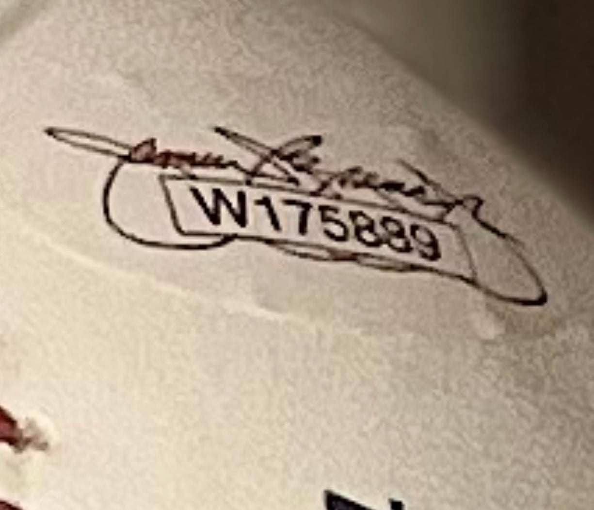 π§’ Yogi Berra Autographed Baseball β Hall of Fame Icon (COA) β $500